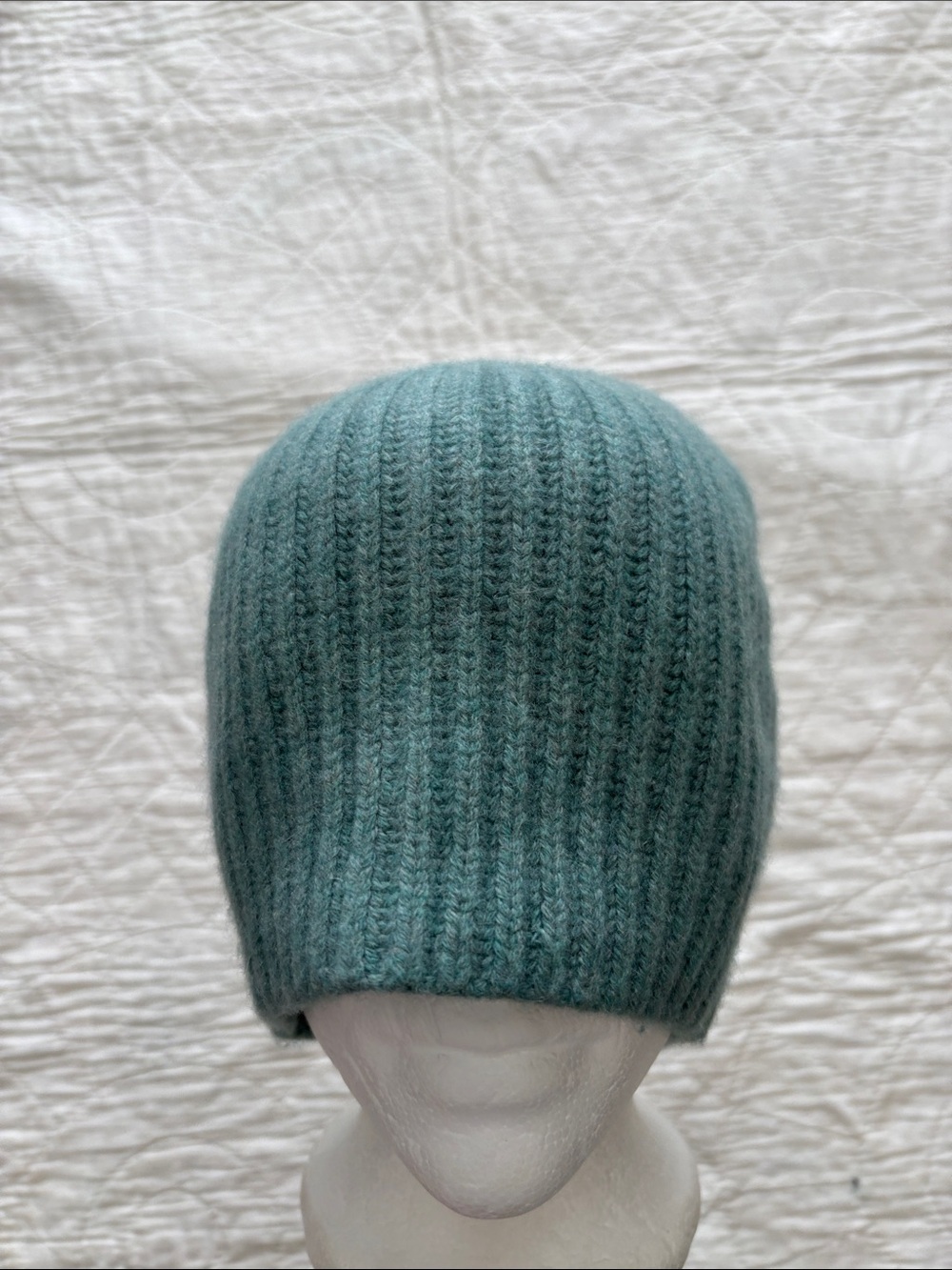 NWT Simon’s Cashmere Ribbed Beanie - Picture 6 of 8